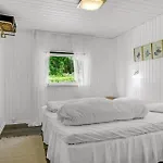Ferienhaus Gorgeous In With Sauna *