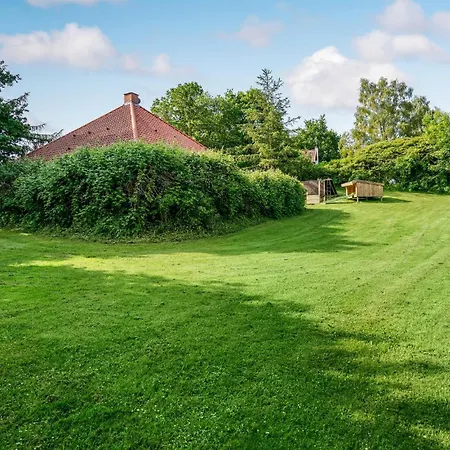 Ferienhaus Gorgeous In With Sauna *