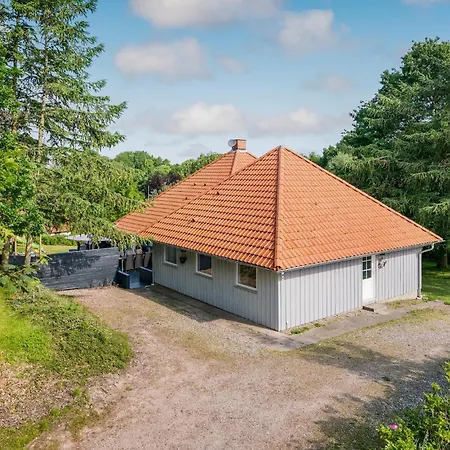 Ferienhaus Gorgeous In With Sauna