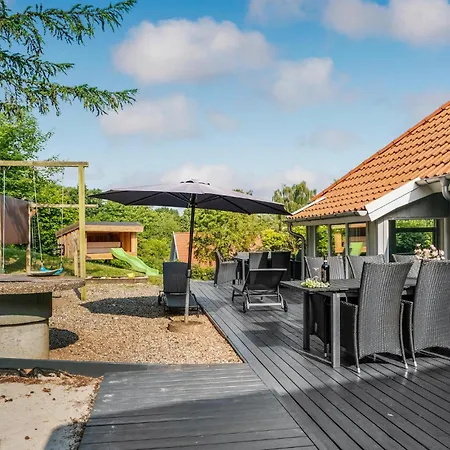 Holiday home Cozy In With Sauna *