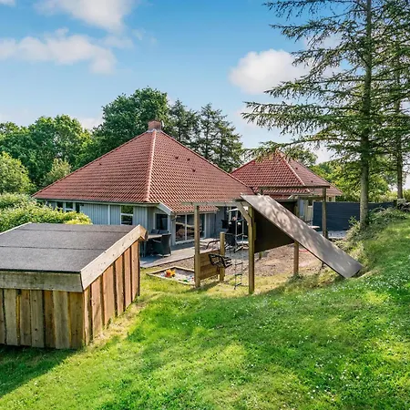 Ferienhaus Gorgeous In With Sauna